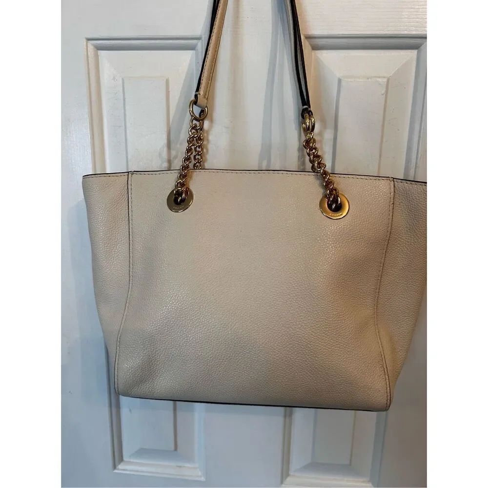 Coach TURNLOCK CHAIN TOTE 27 CHALK white or  Pebble Leather Shoulder Bab